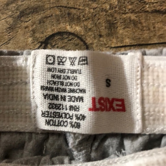 Shorts - Picture 3 of 4